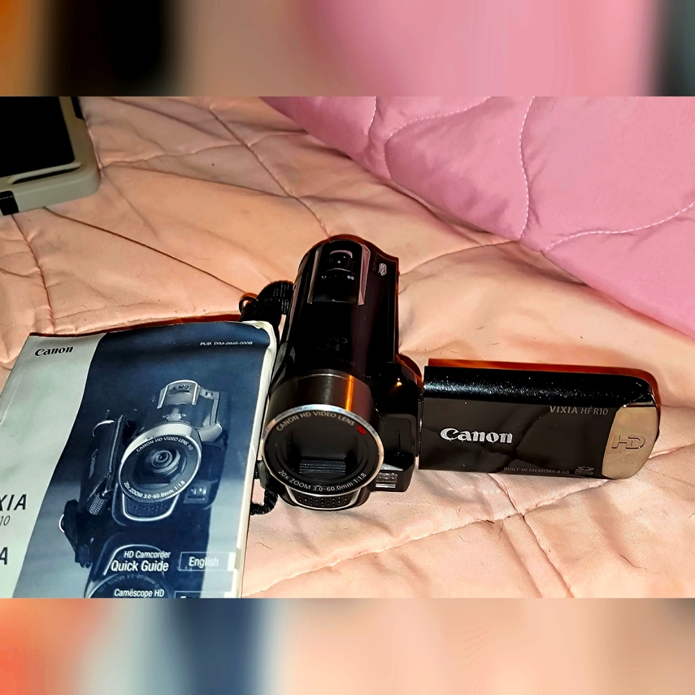 Cannon Vixia HT R10 Compact, small, handheld photo/video recorder